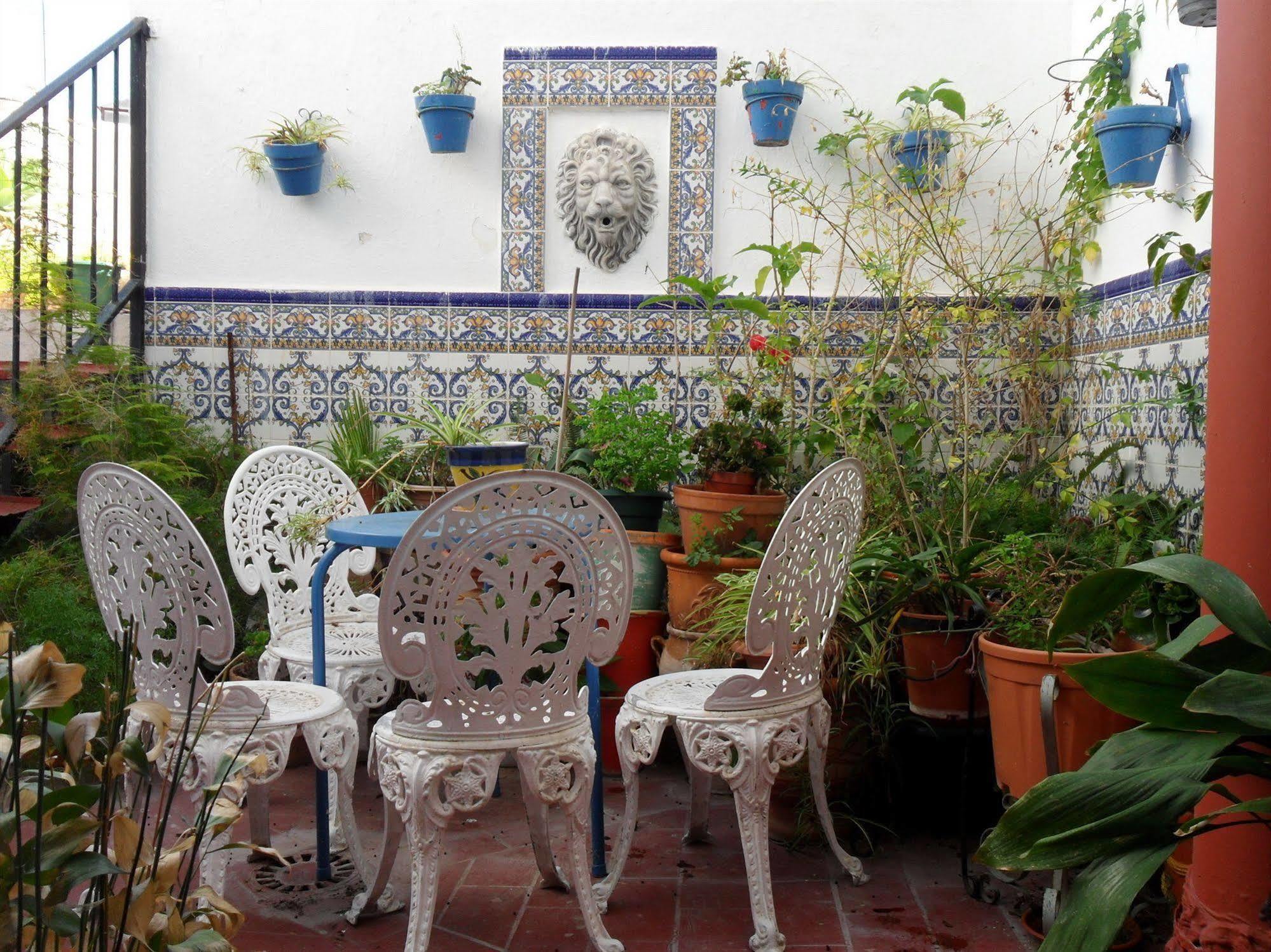 Micaela Charming Hostal ตอร์เรโมลิโนส ภายนอก รูปภาพ